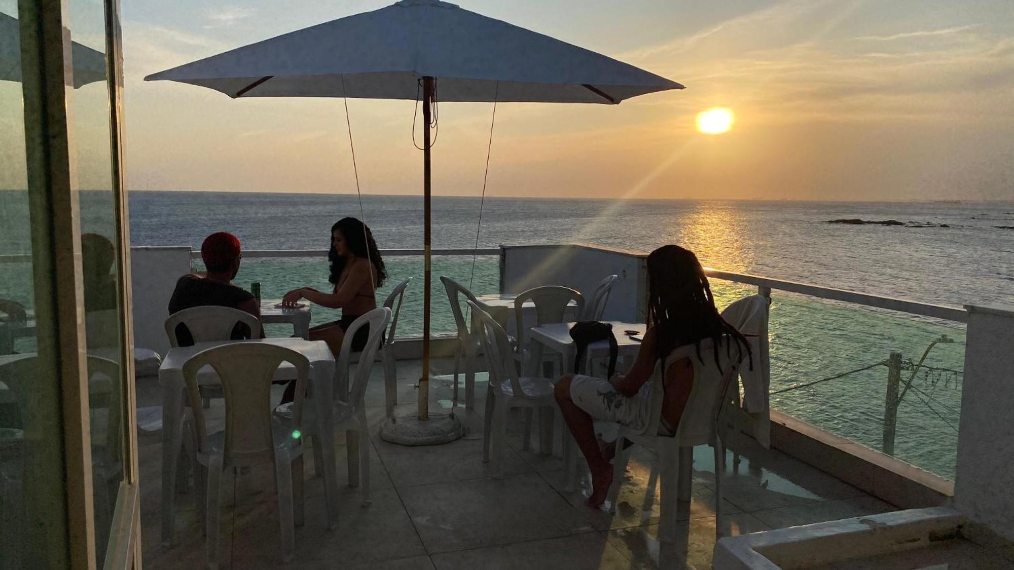 Hostel Cantinho Do Mar Сальвадор Экстерьер фото